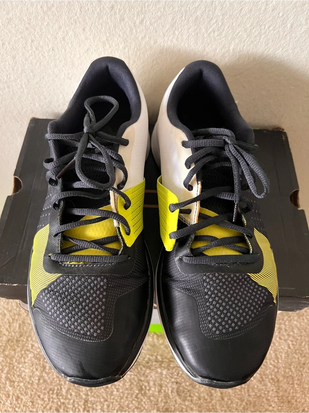 Under Armour Black and Yellow Men's Training Shoes